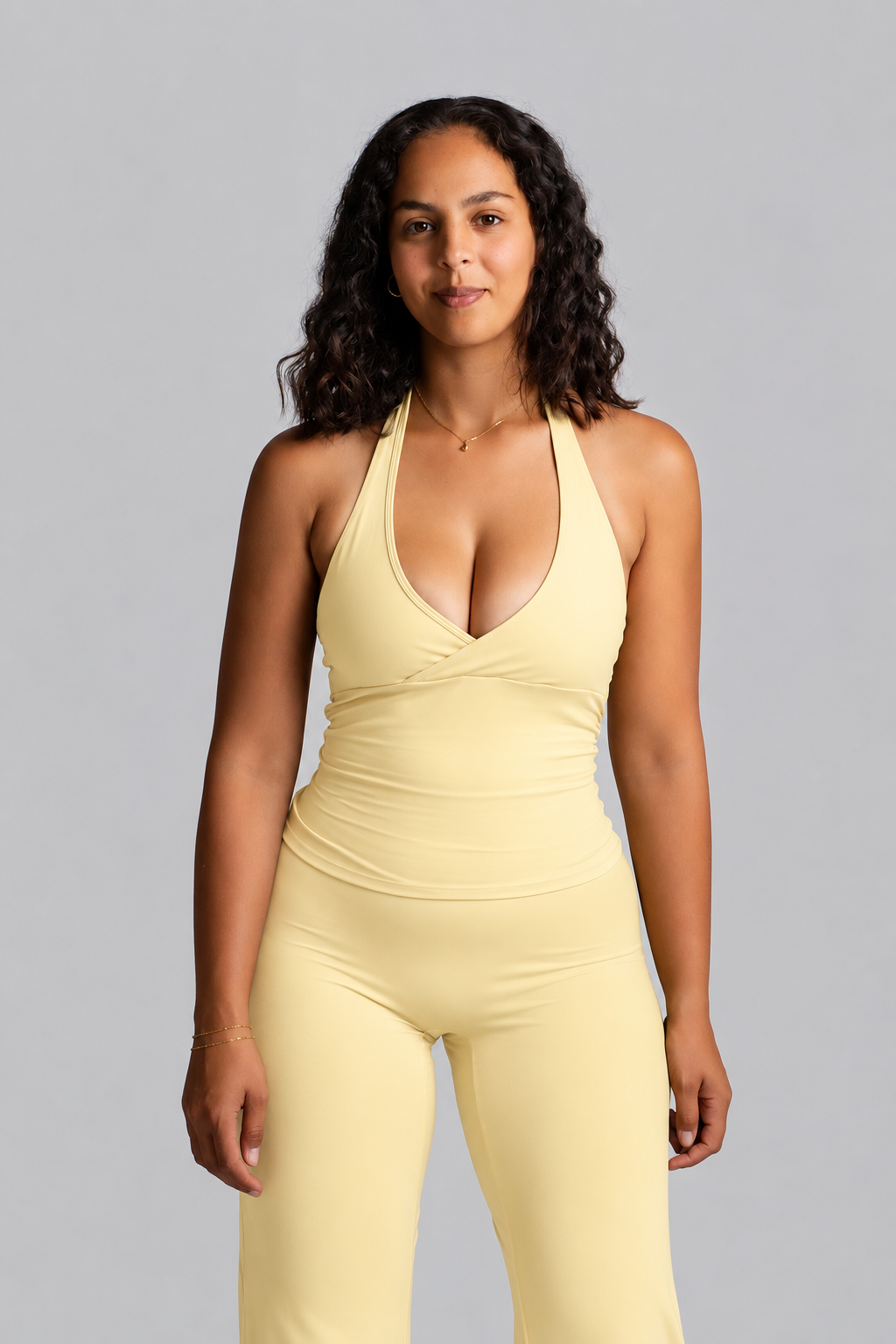 AURA CROSSOVER TOP