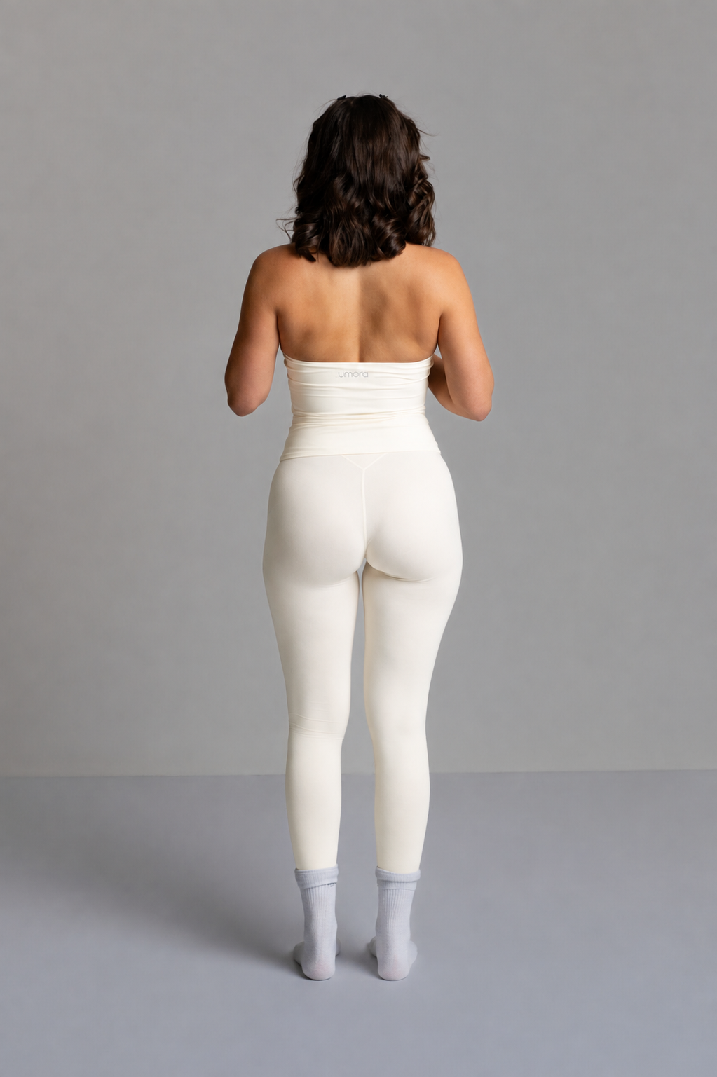 AURA CROSSOVER TOP
