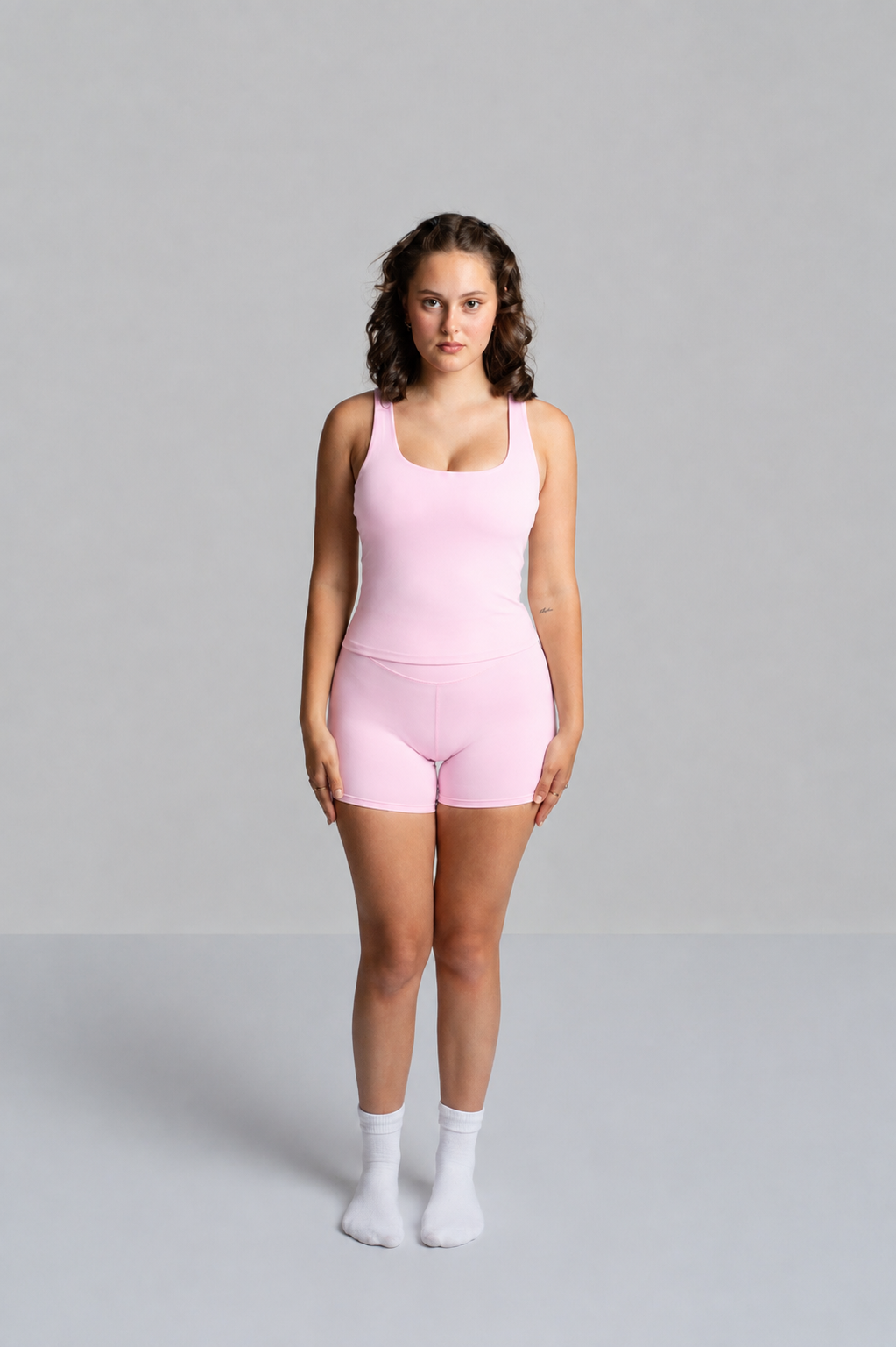 AURA SHORTS
